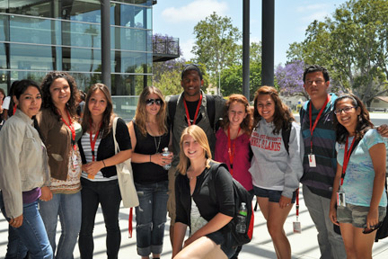 Photo of EOP students in front of CI's Broome Library.