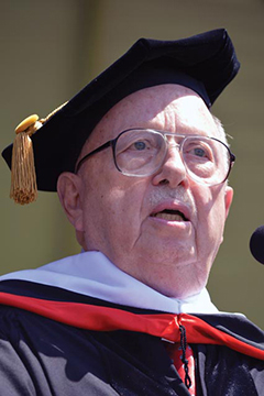 Lou Cannon receives honorary degree