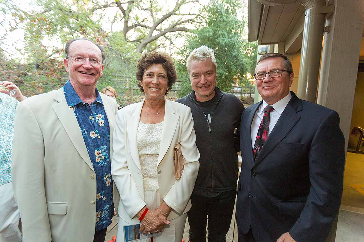 President and Jane Rush with Chris Botti and John Ryan, President & CEO of Rabobank, at the President’s Dinner & Concert.
