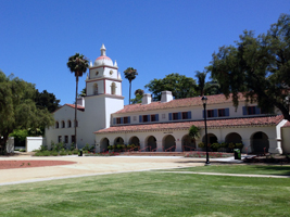 Aliso Hall Exterior