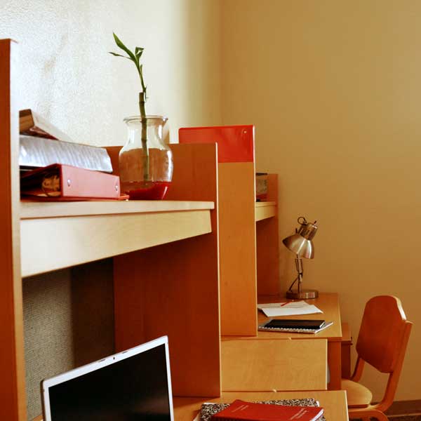 Double Bedroom - Bunked Beds & Desk Area