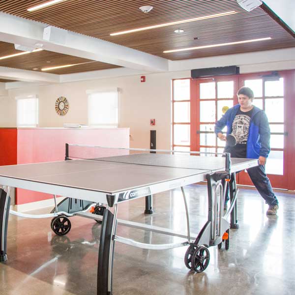Santa Rosa Community Living Room - Ping-Pong Table