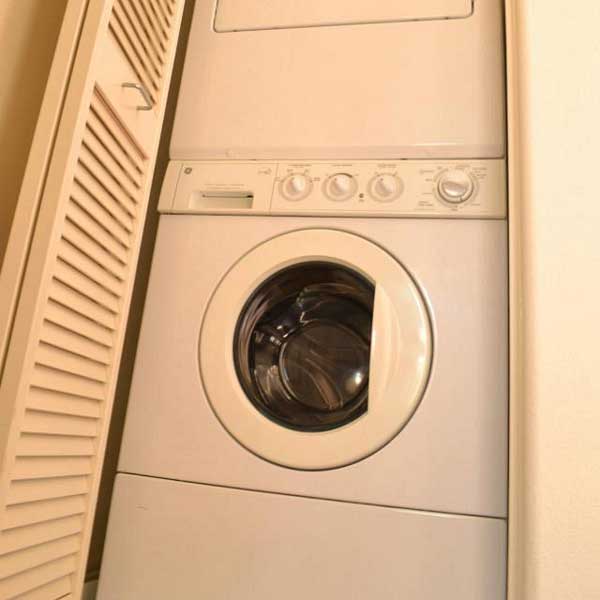 Washer & Dryer (inside apartment)
