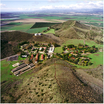 Aerial photo of CSUCI campus looking west - About CI - CSU Channel Islands