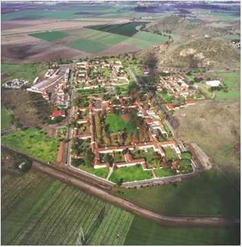 Aerial photo of CSUCI campus - About CI - CSU Channel Islands