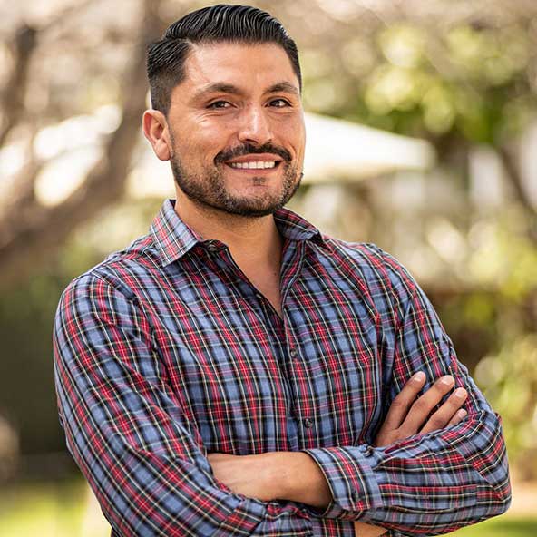 Photo of Efrain Cazares
