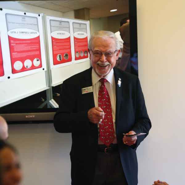 Hank Lacayo talks to Veteran Interns at their orientation session