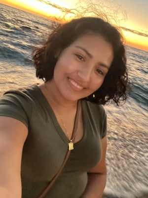 Headshot Jessica Llano