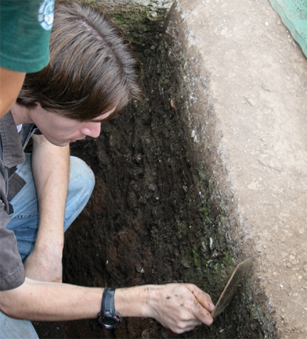 CI Anthropology students