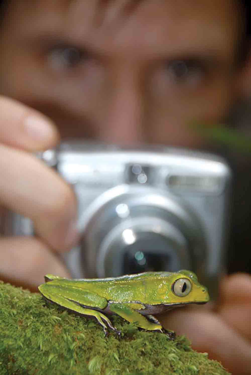 Rudi with a frog