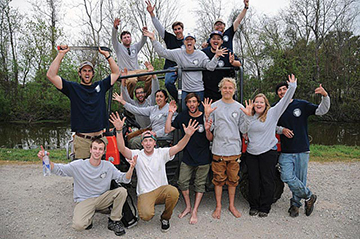 Wetlands restoration volunteer team in New Orleans