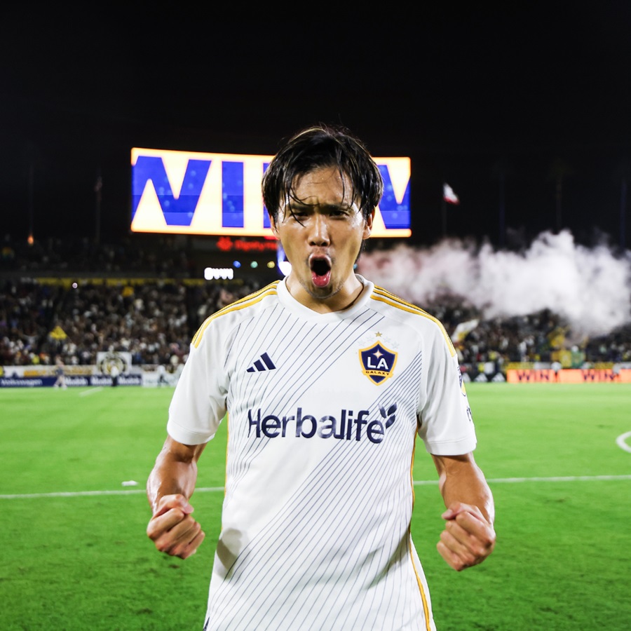 LA Galaxy soccer player