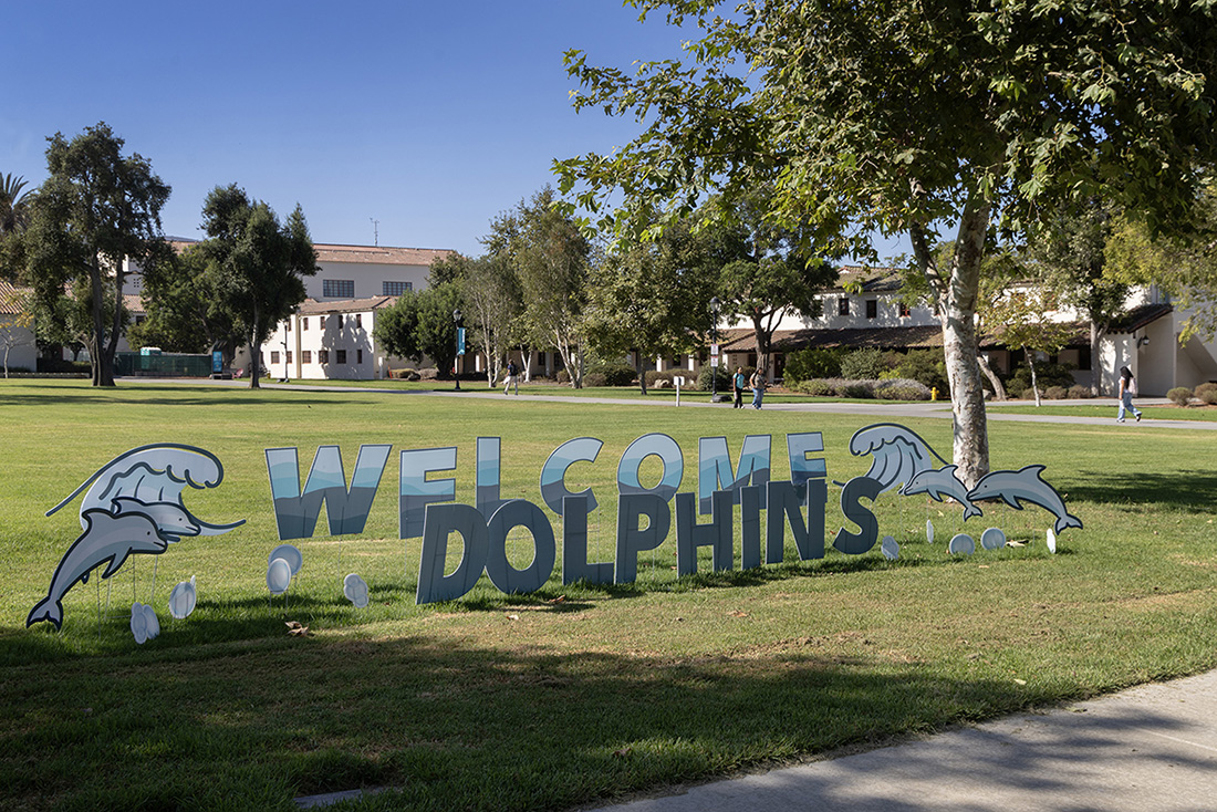 A sign on campus welcoming students to the fall semester.