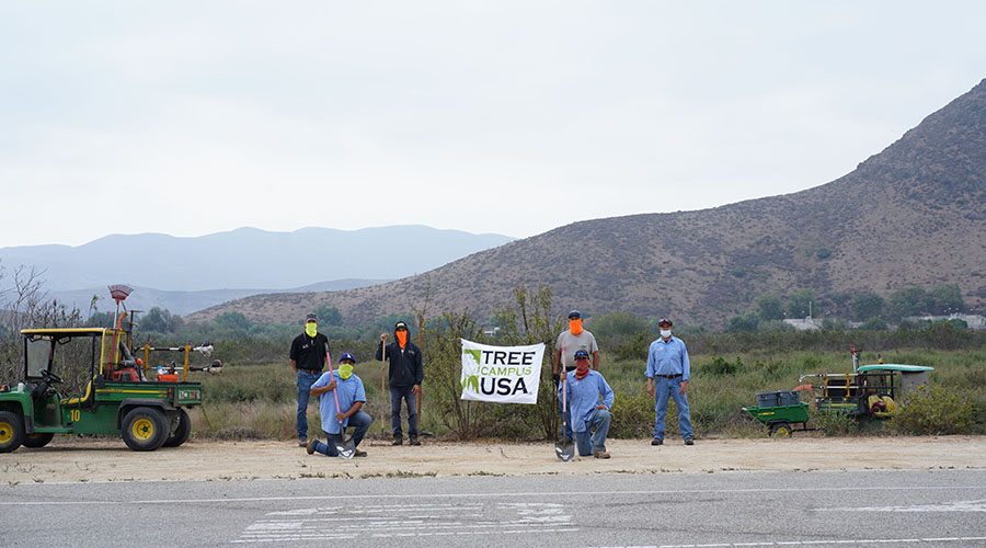 CSUCI Grounds Crew