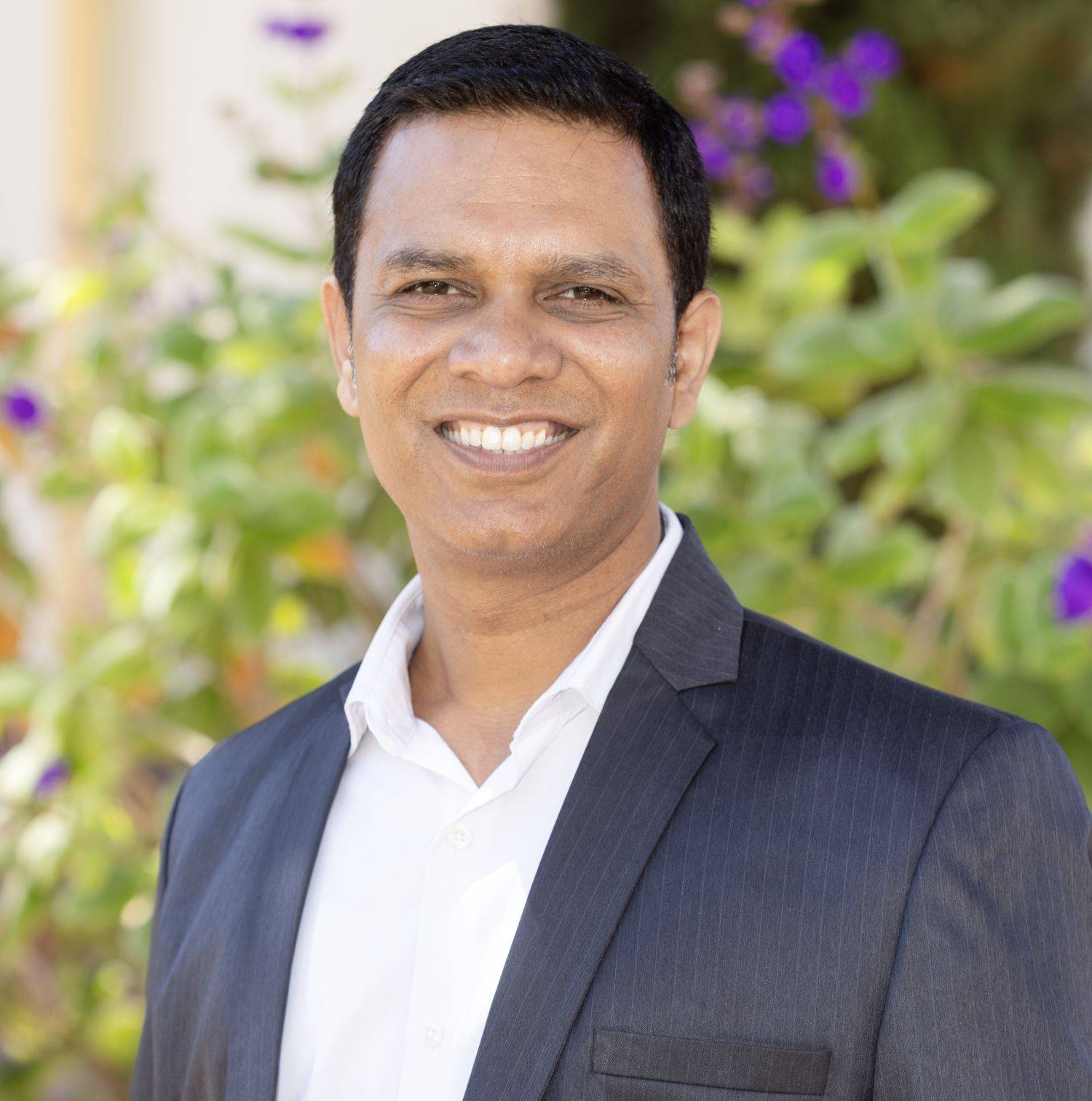 professional headshot dr. chauhan