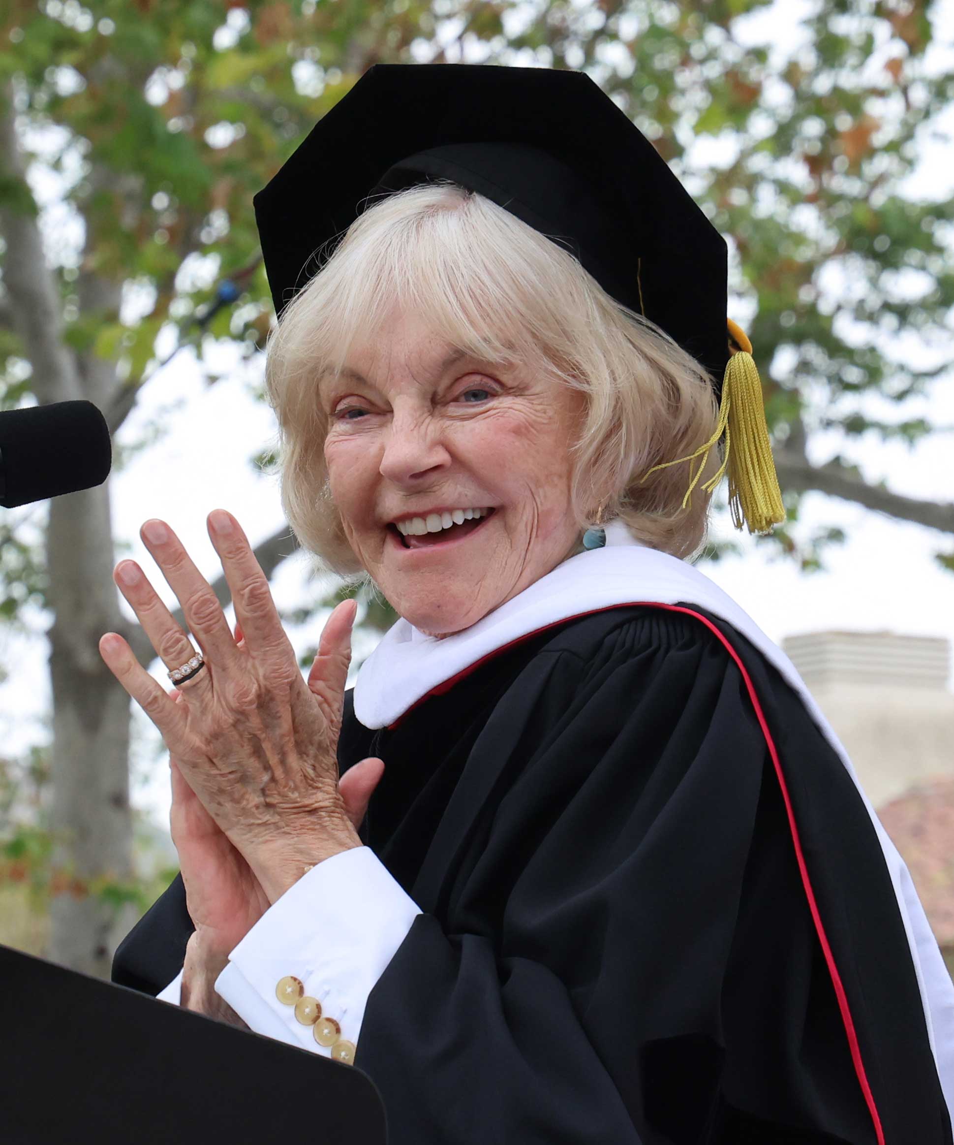 Photo of Linda Dullam