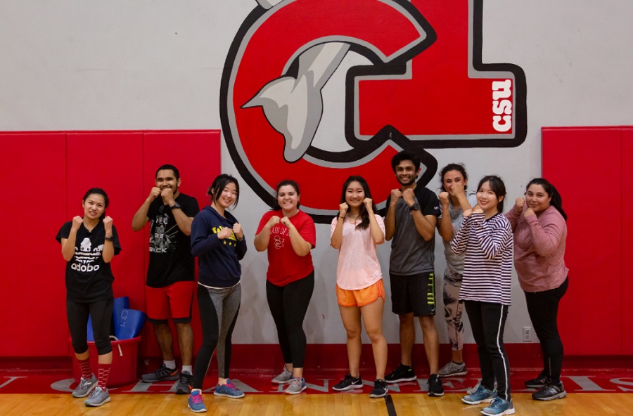 group fitness kickboxing photo