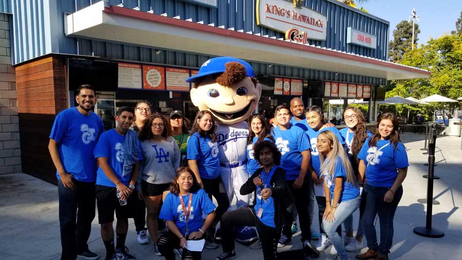 students at a dodgers game